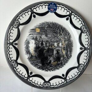 NWT Royal Stafford Halloween Coven Witches Spell Black Cat 11" Dinner Plate